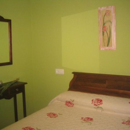 Apartamentos Rurales Buenamadre Pola de Somiedo Room photo